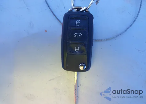 2017 Volkswagen Tiguan 2.0T/2.0T S z USA, uszkodzony, nr VIN WVGBV7AX6HK020361